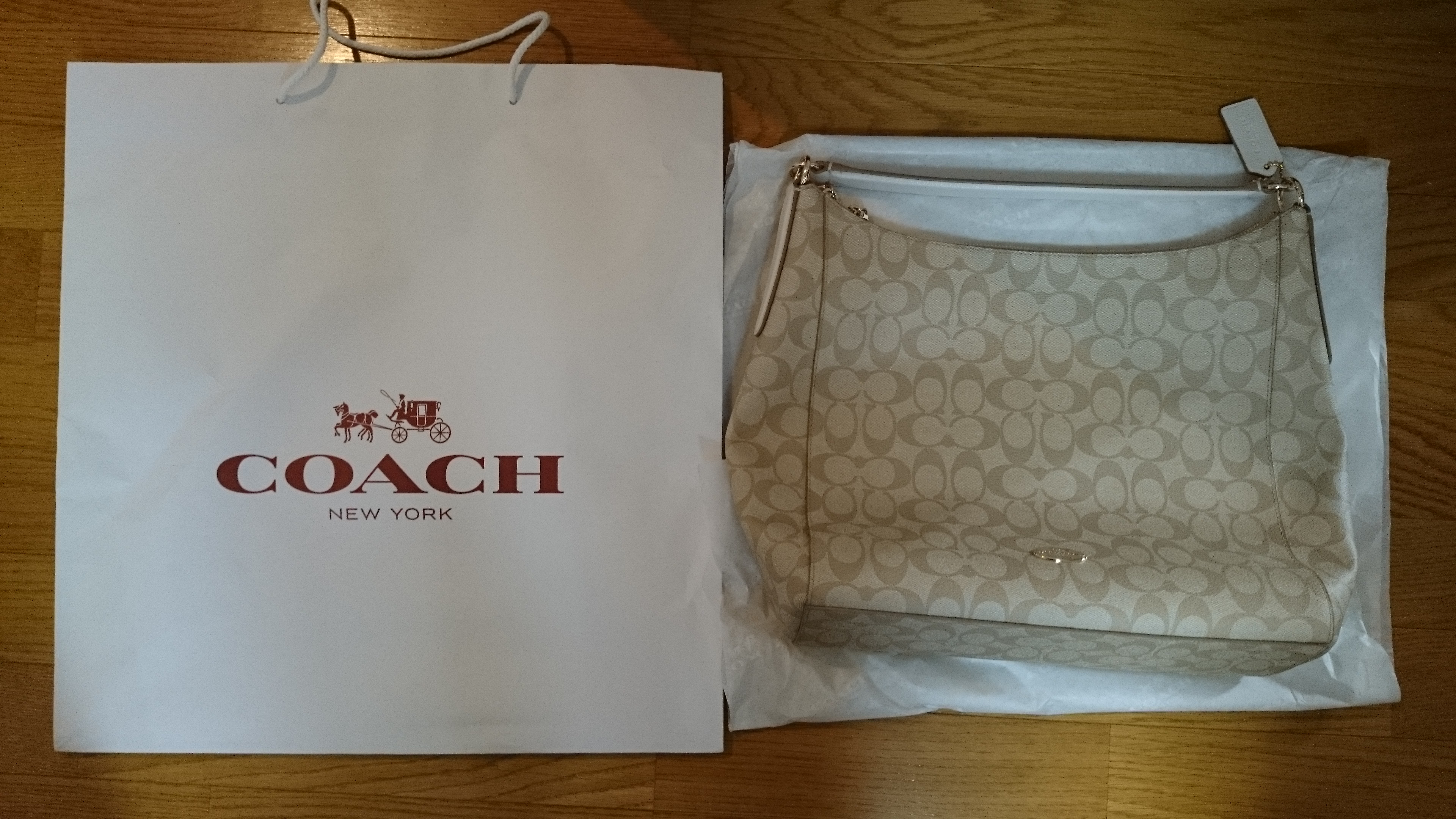 COACH OUTLET